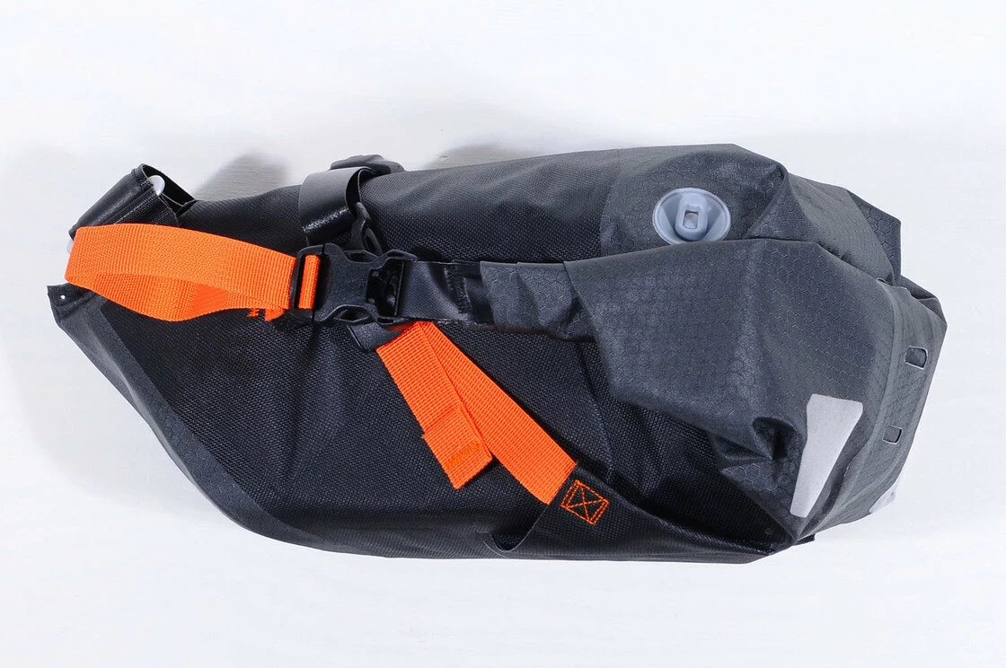 Sakwa podsiodłową Ortlieb Bikepacking Seat-Pack Rozmiar M