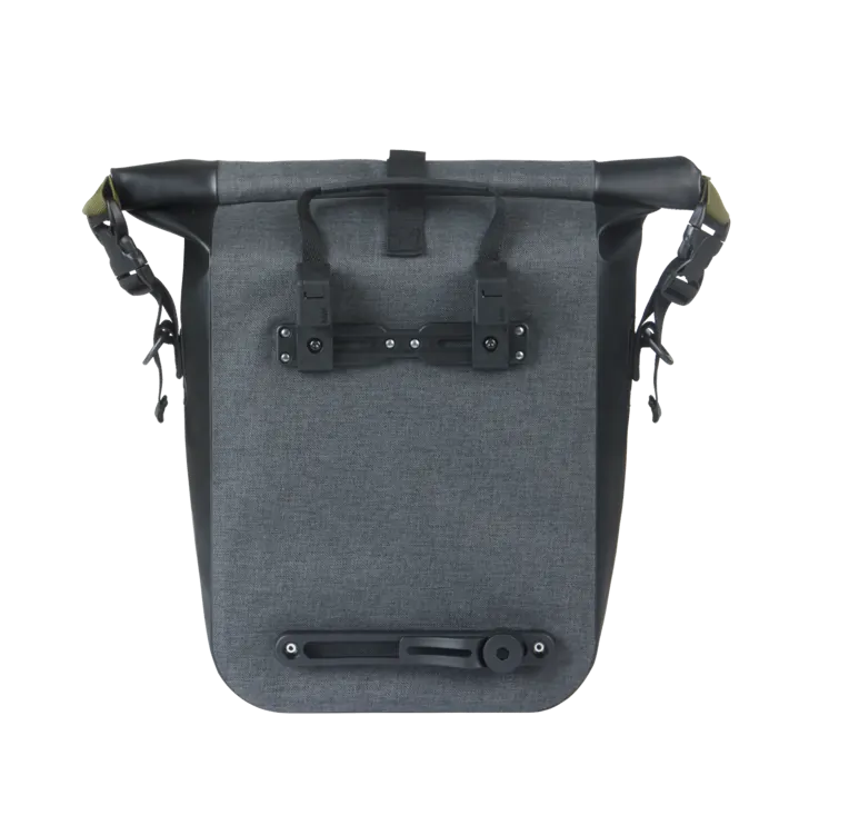 Sakwa rowerowa Basil Navigator Storm Black M 12-15 Litrów MIK Hooks