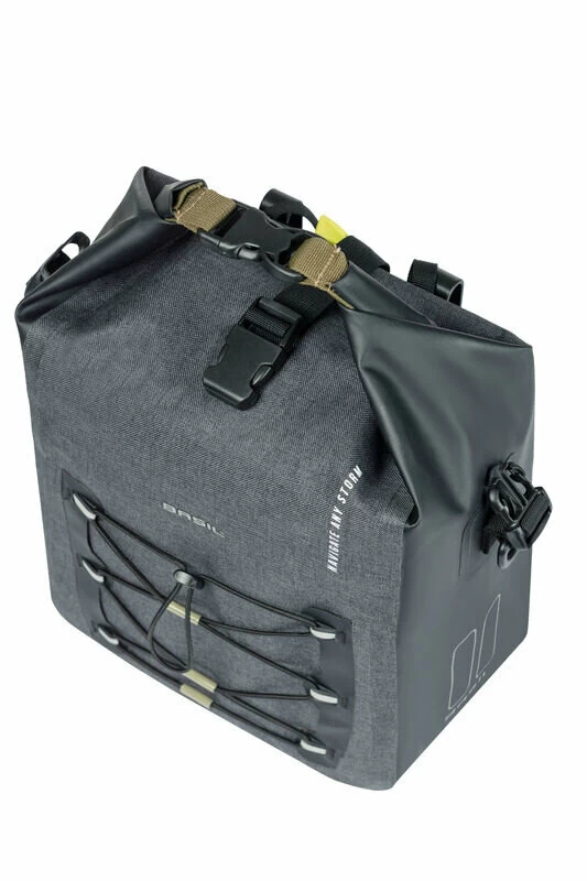 Sakwa rowerowa Basil Navigator Storm MIK Side Black M 12-15 Litrów