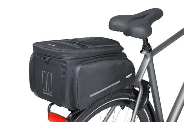 Sakwa rowerowa na tylny bagażnik Basil Move 10-26L MIK 2.0 Black