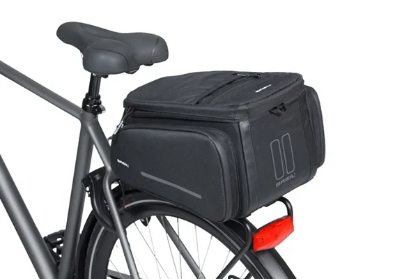 Sakwa rowerowa na tylny bagażnik Basil Move 10-26L MIK 2.0 Black