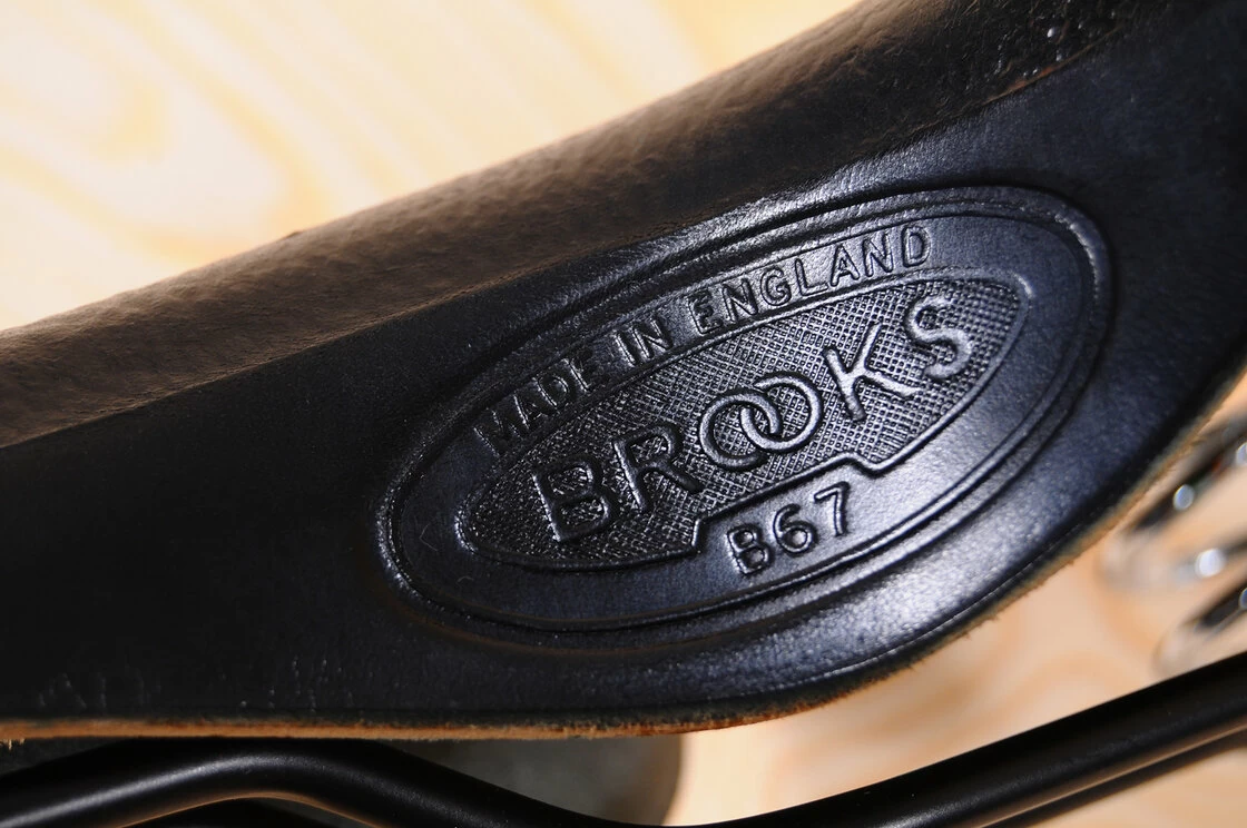 Siodełko Brooks B67 czarne