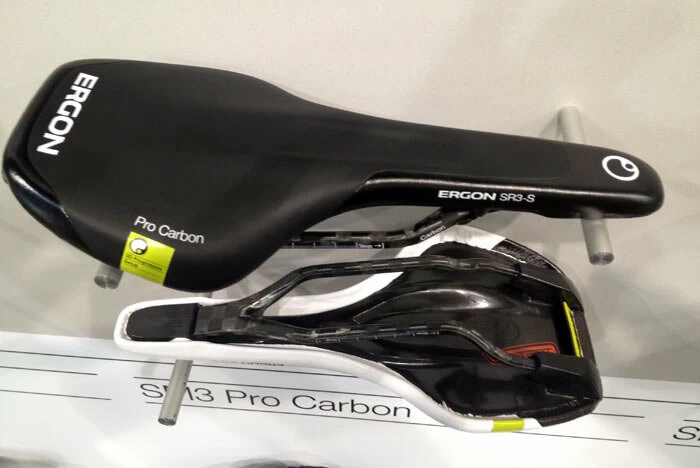 Siodełko rowerowe ERGON SR3 Pro CARBON - czarne Rozmiar S