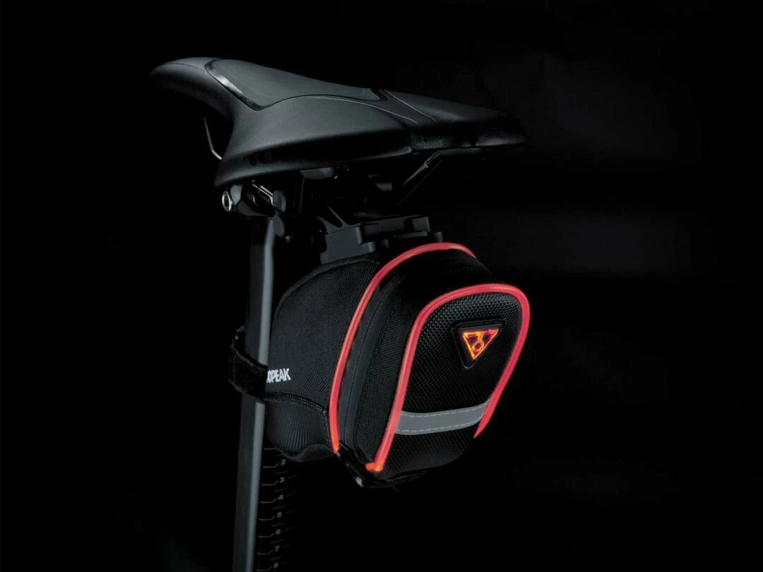 Topeak iGLOW torba podsiodłowa Aero Wedge iGLOW rozmiar S 