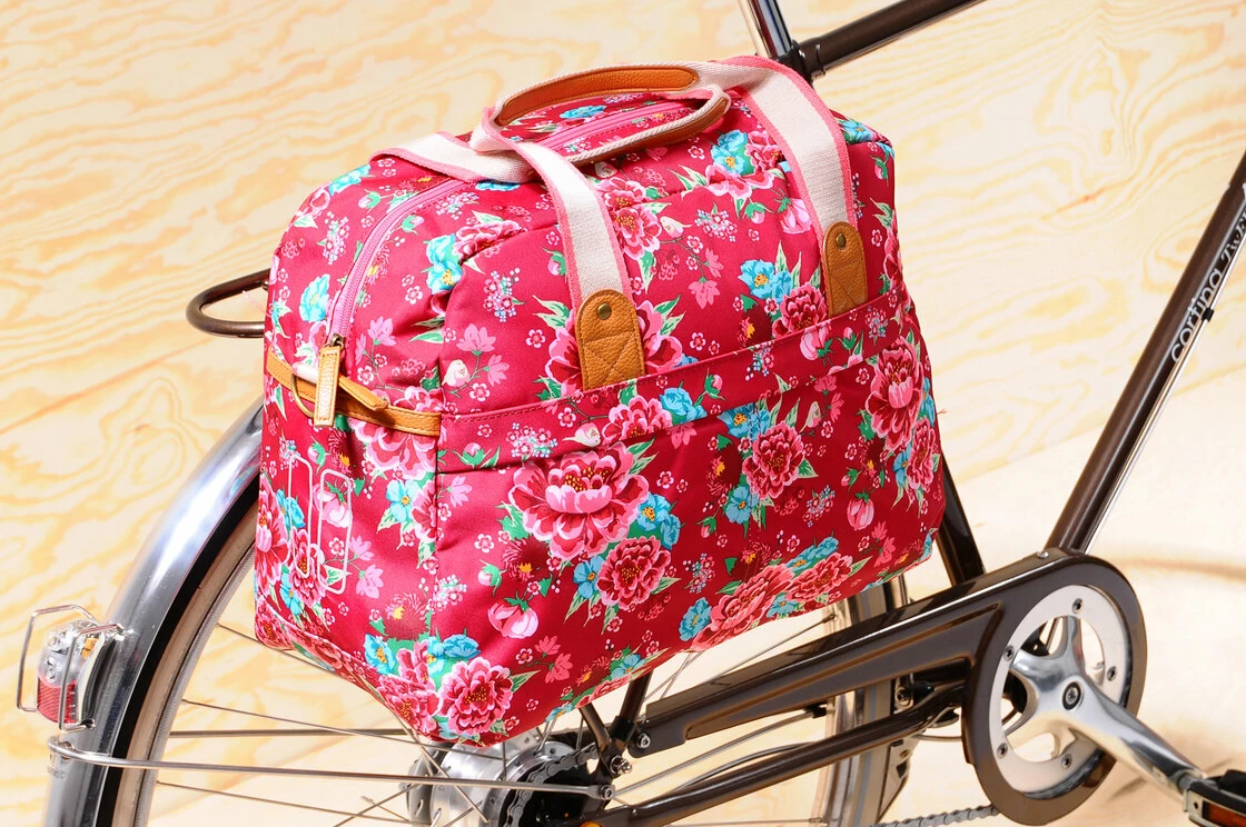 Torba rowerowa Basil Bloom Carry All Bag Kolor: czerwony