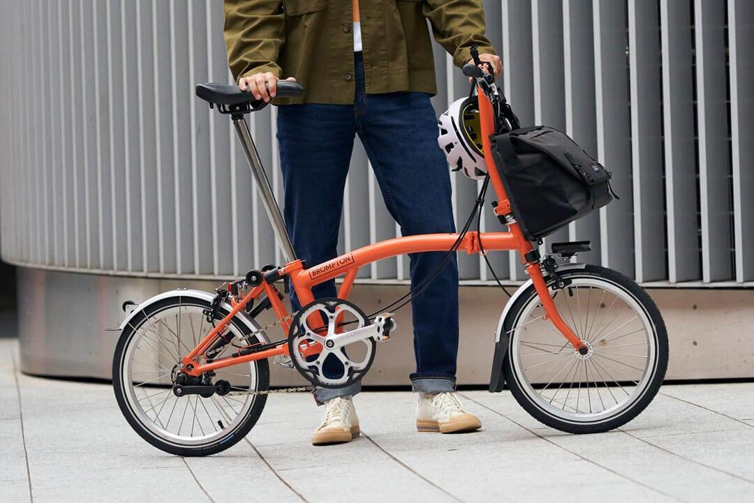 Torba rowerowa Brompton Metro Messenger M - czarna