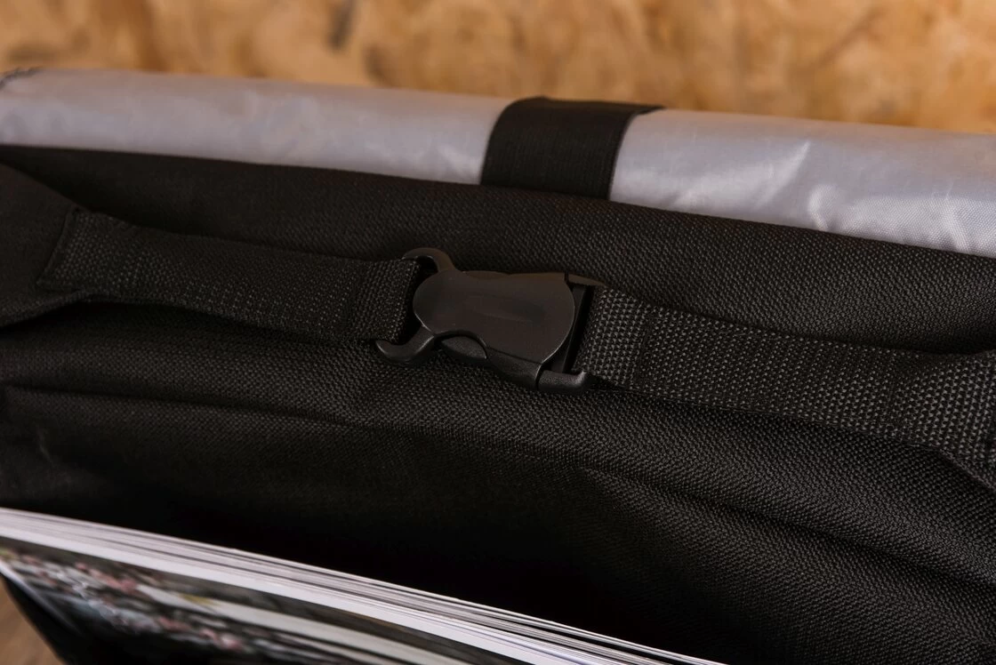 Torba rowerowa New Looxs Postino Office Crack Black Kolor: Czarny crack