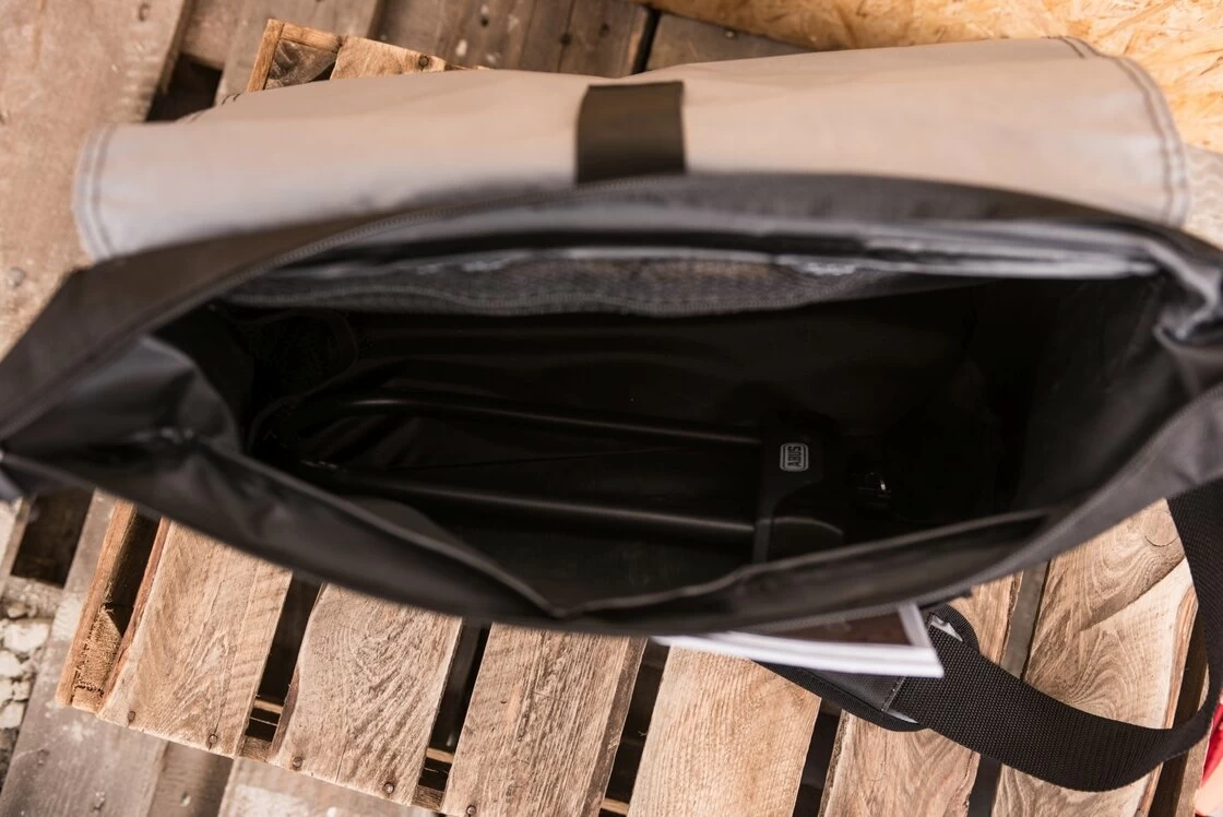 Torba rowerowa New Looxs Postino Office Crack Black Kolor: Czarny crack