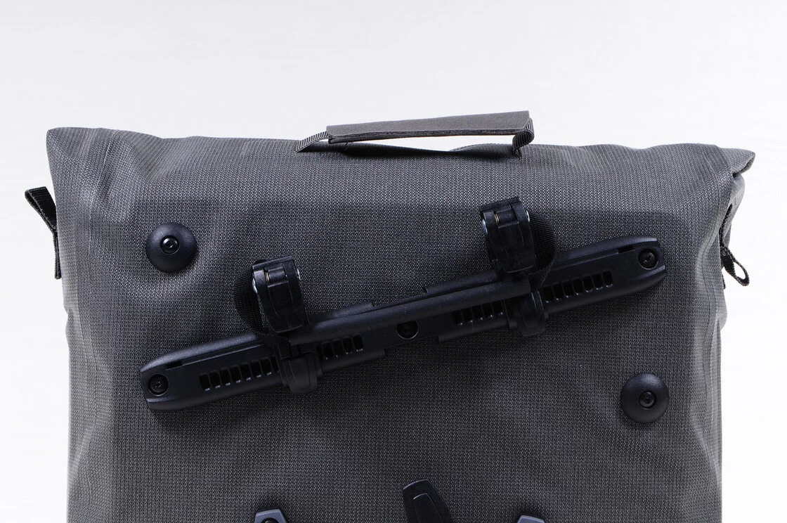 Torba rowerowa Ortlieb Commuter-Bag Two Urban Line QL2.1 Pepper
