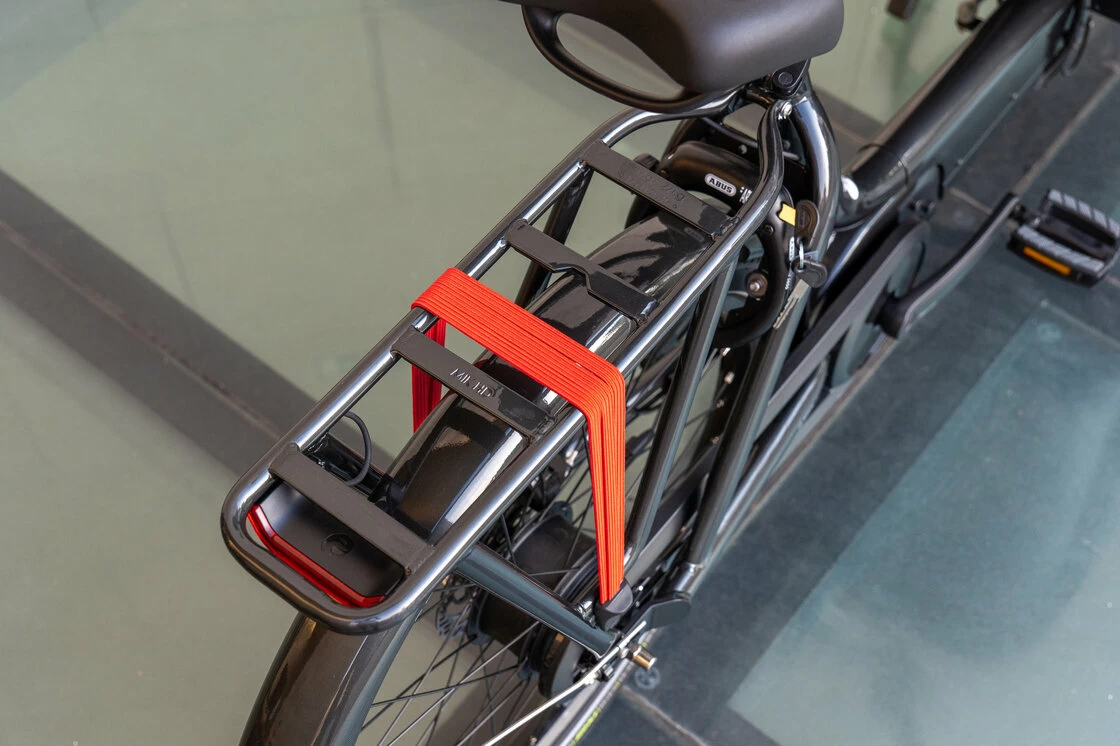 Transportowy rower elektryczny Batavus Fier 2 Enviolo