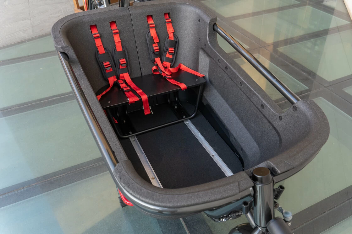 Transportowy rower elektryczny Batavus Fier 2 Enviolo