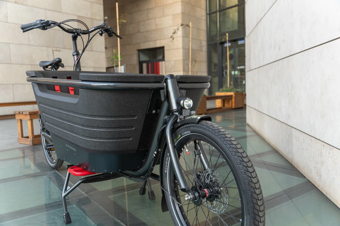 Transportowy rower elektryczny Batavus Fier 2 Enviolo