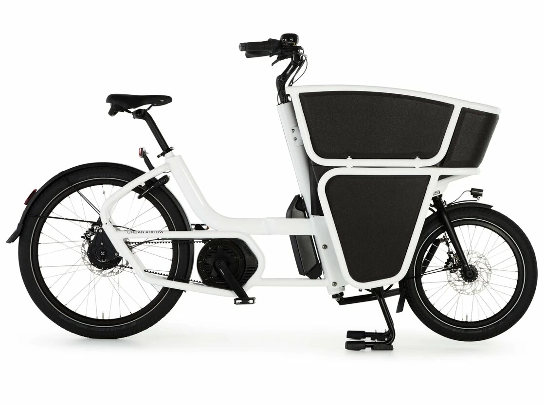 Transportowy rower elektryczny na pasku Urban Arrow Short Cargo Line Biały