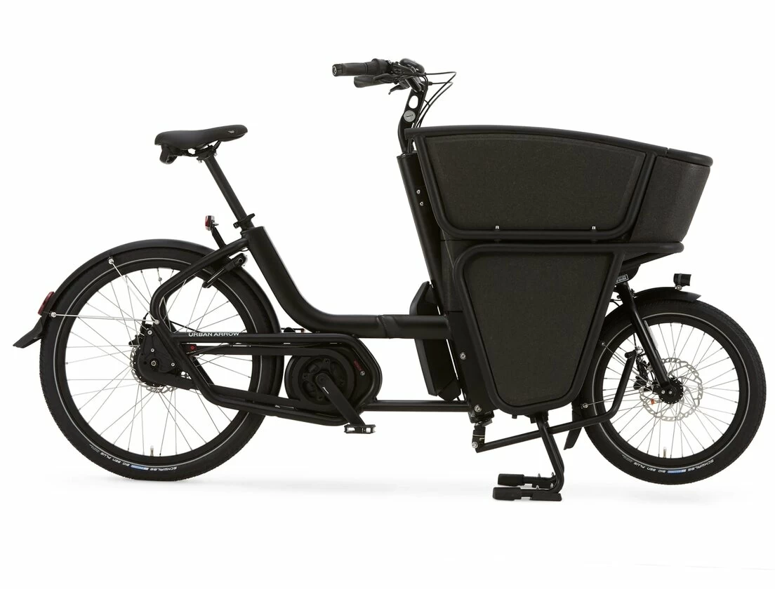 Transportowy rower elektryczny na pasku Urban Arrow Short Cargo Line Czarny