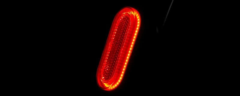 Tylna lampka rowerowa na błotnik Spanninga Halo Guard XE do roweru elektrycznego 6-48v