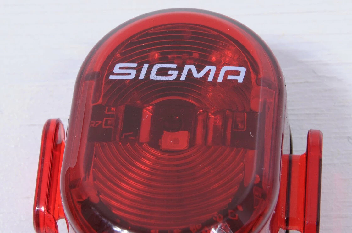Tylna lampka rowerowa Sigma Nugget II