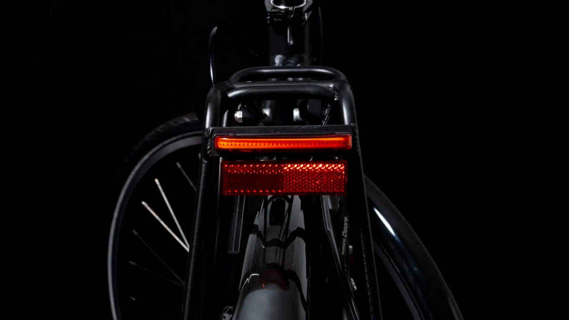 Tylna lampka rowerowa Spanninga Pimento Large e-bike 6-48V XEr + odblask Spanninga RR02