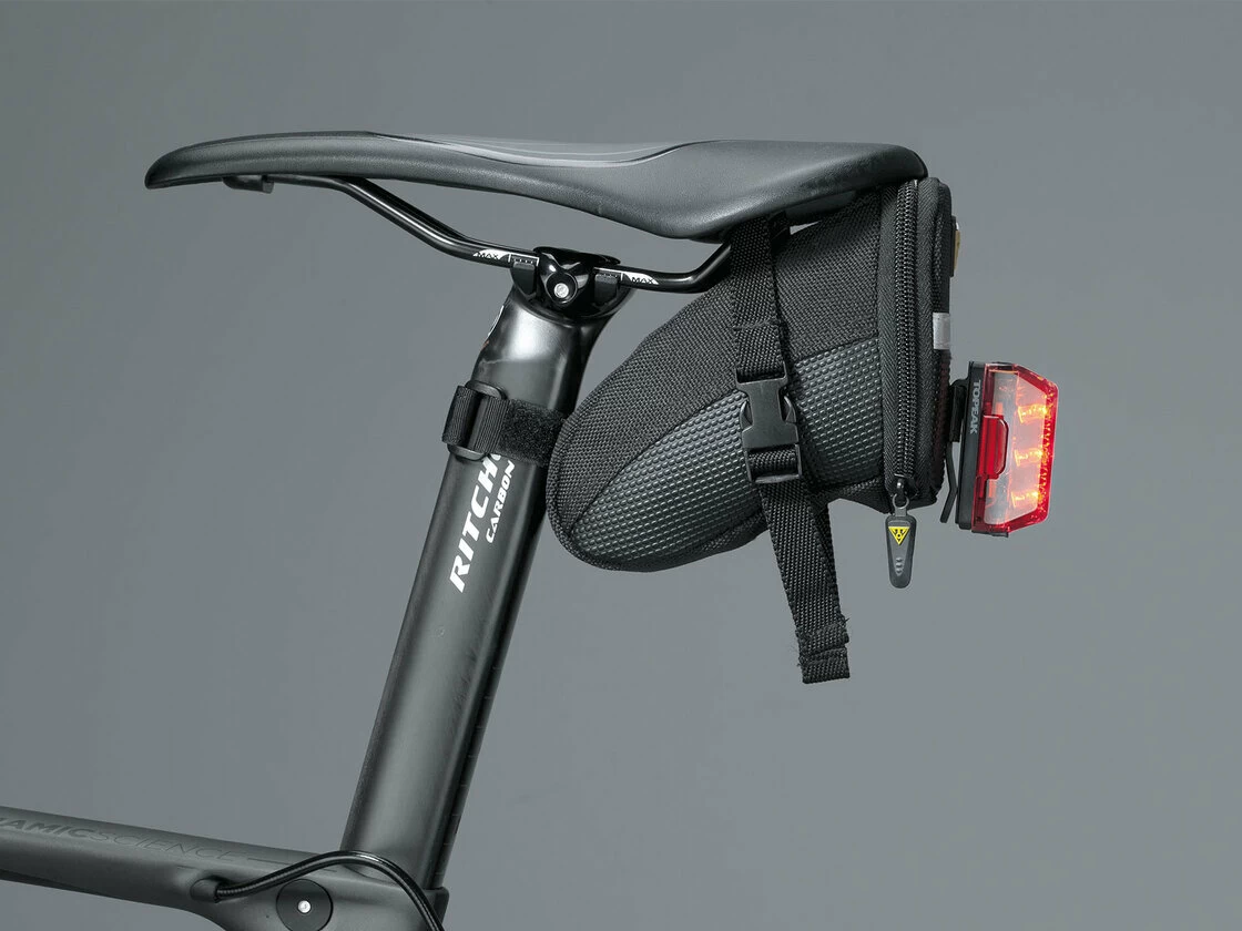 Tylna lampka rowerowa Topeak RedLite Aero USB 30