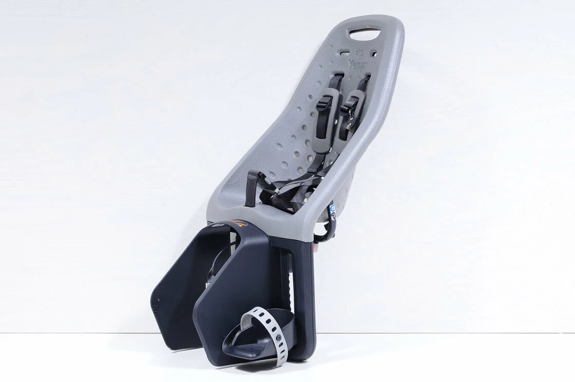 Tylny fotelik rowerowy Yepp Maxi EasyFit na bagażnik