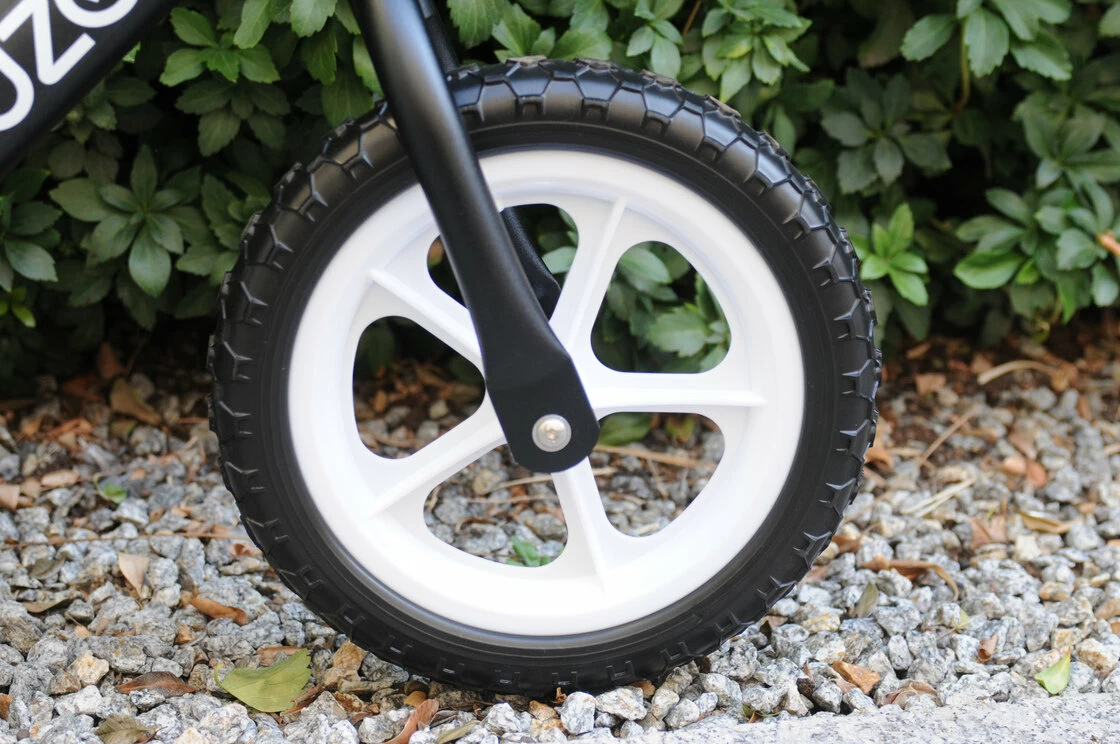 Widelec przedni Cruzee rowerka biegowego czarny