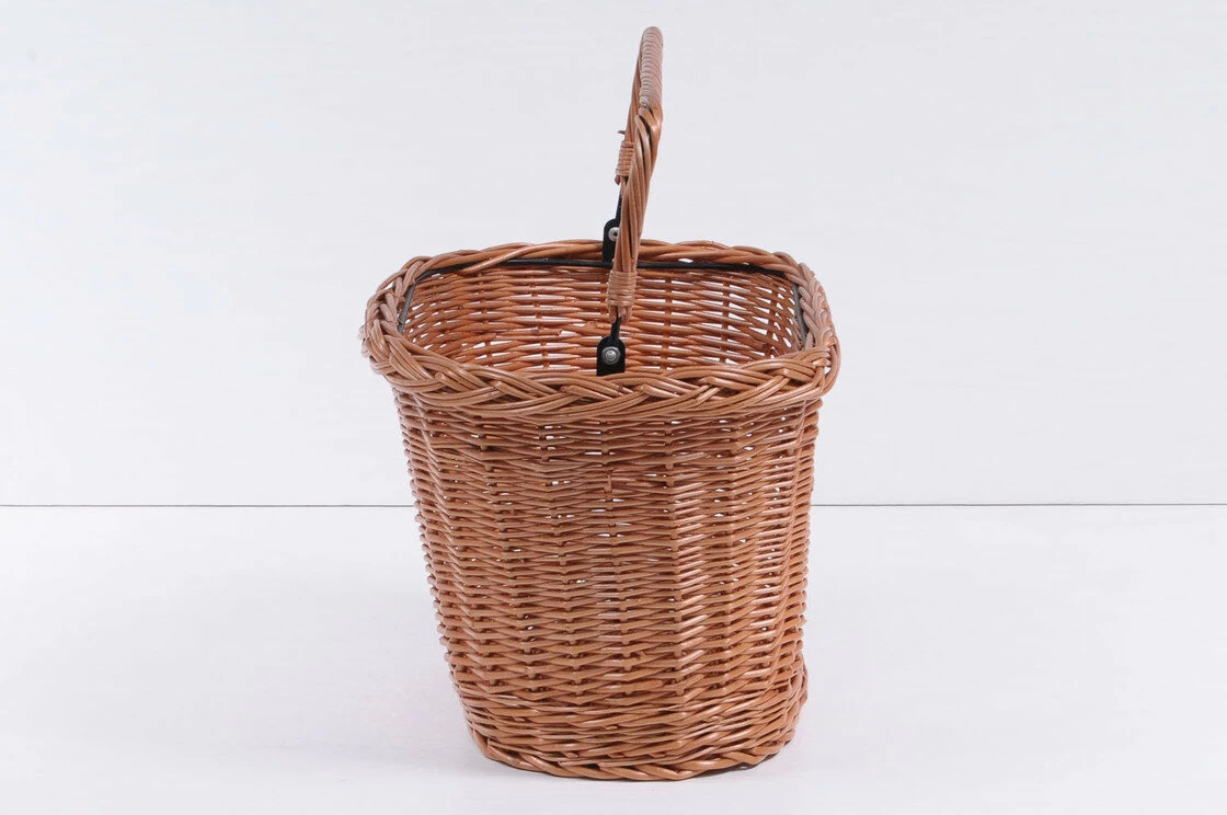 Wiklinowy koszyk rowerowy Basil Wicker