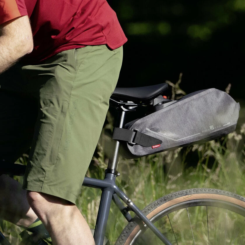 Wodoodporna podsiodełkowa sakwa KLICKfix Bikepack X Compact