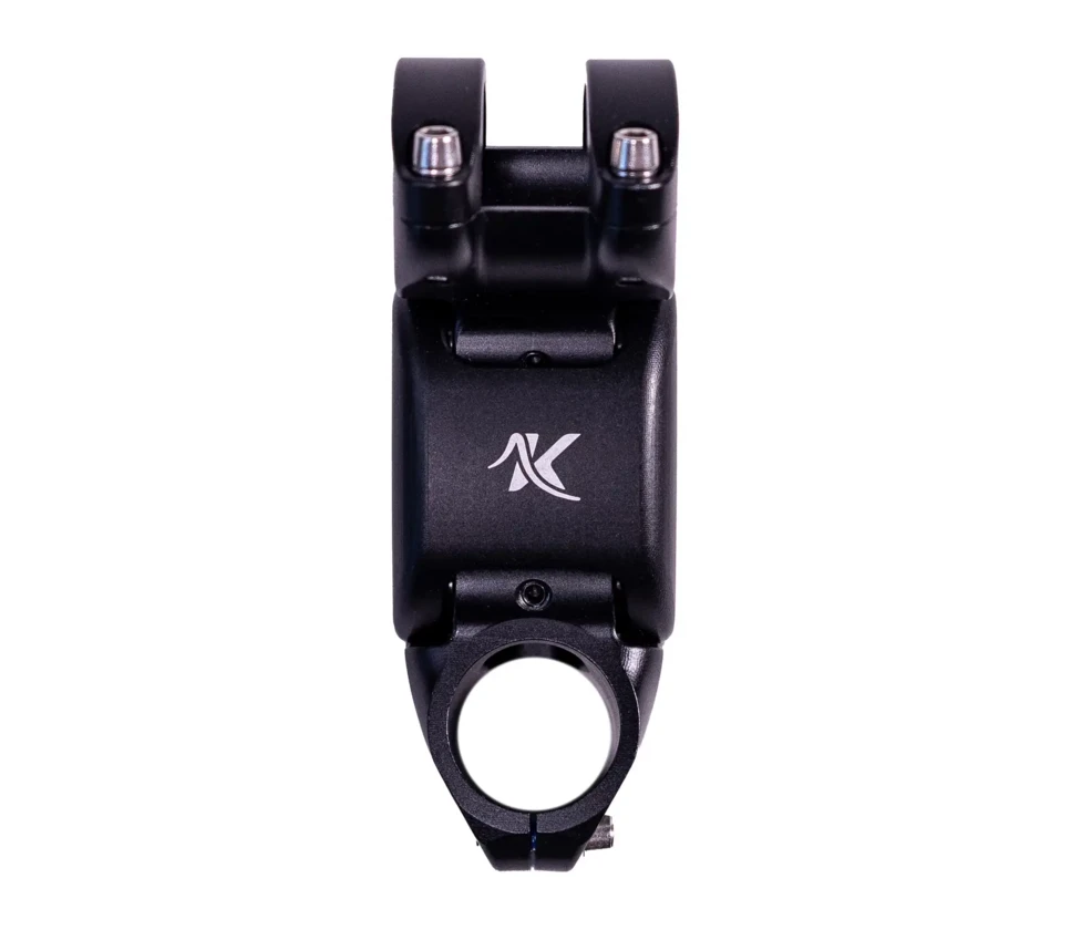 Wspornik kierownicy Kinekt 100mm x 31.8mm z kątem wzniesienia 30° 