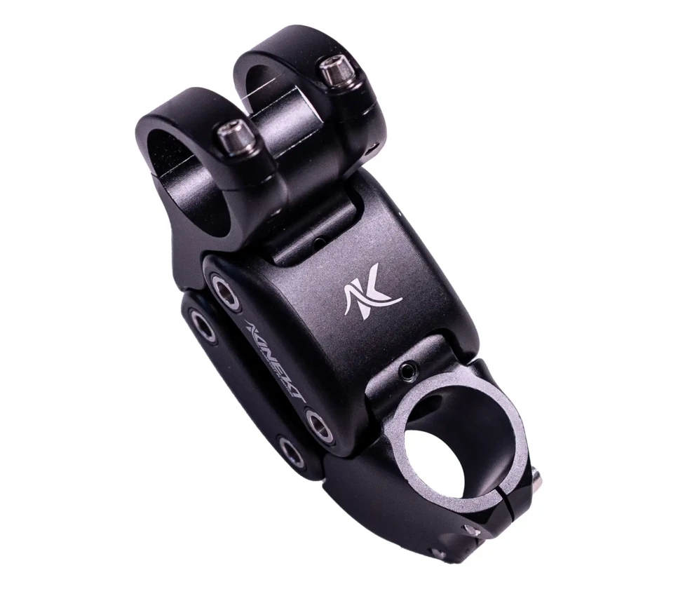 Wspornik kierownicy Kinekt 100mm x 31.8mm z kątem wzniesienia 30° 