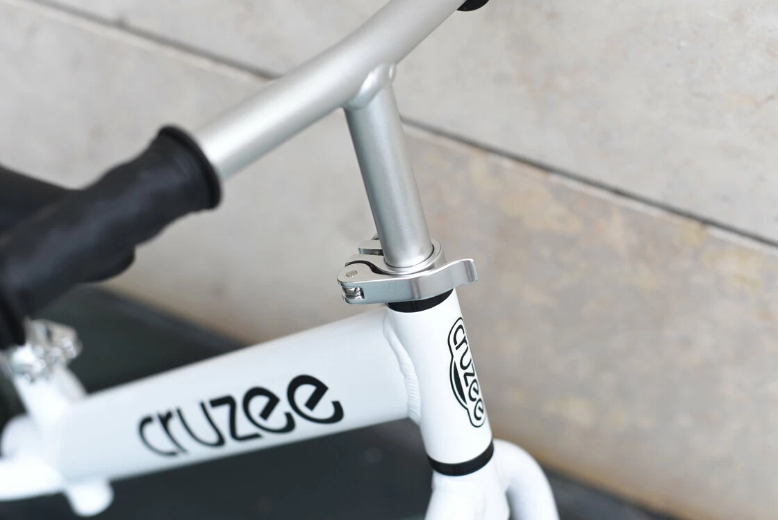 Zacisk kierownicy i sztycy siodełka Cruzee rowerek biegowy