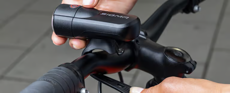 Zestaw lampek rowerowych Sigma Aura 30 / Curve