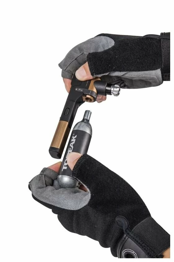 Zestaw naprawczy do opon bezdętkowych z pompką CO2 Topeak Tubi Master + 