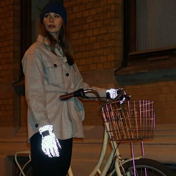 Zimowe, odblaskowe rękawiczki rowerowe Weather Goods Sweden Luna Leopard