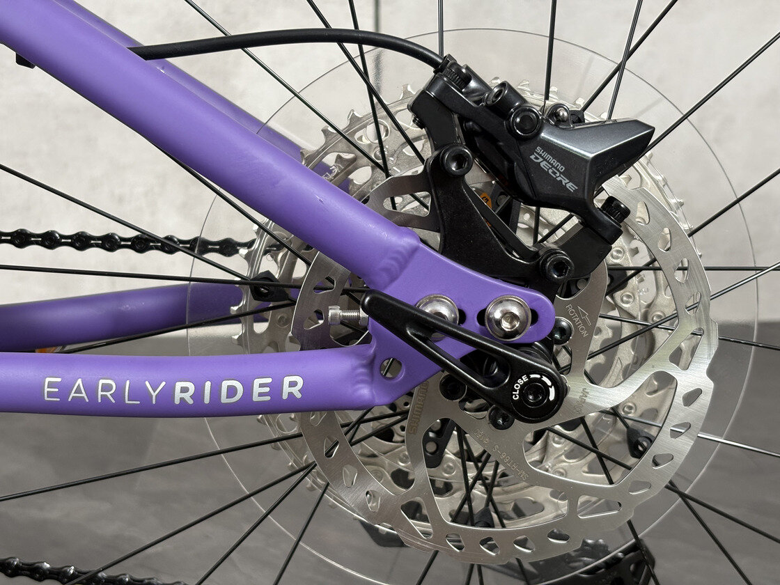 Zjazdowy rowerek dla dzieci Early Rider Hellion 24 fioletowy